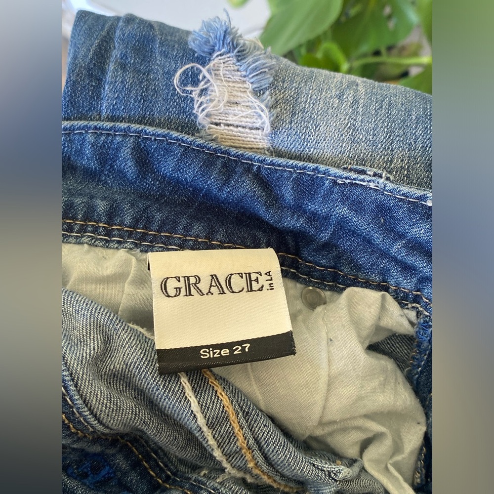 Grace in LA ~ Distressed Skinny Jeans with Frayed Hems, Size 27 - Picture 7 of 10
